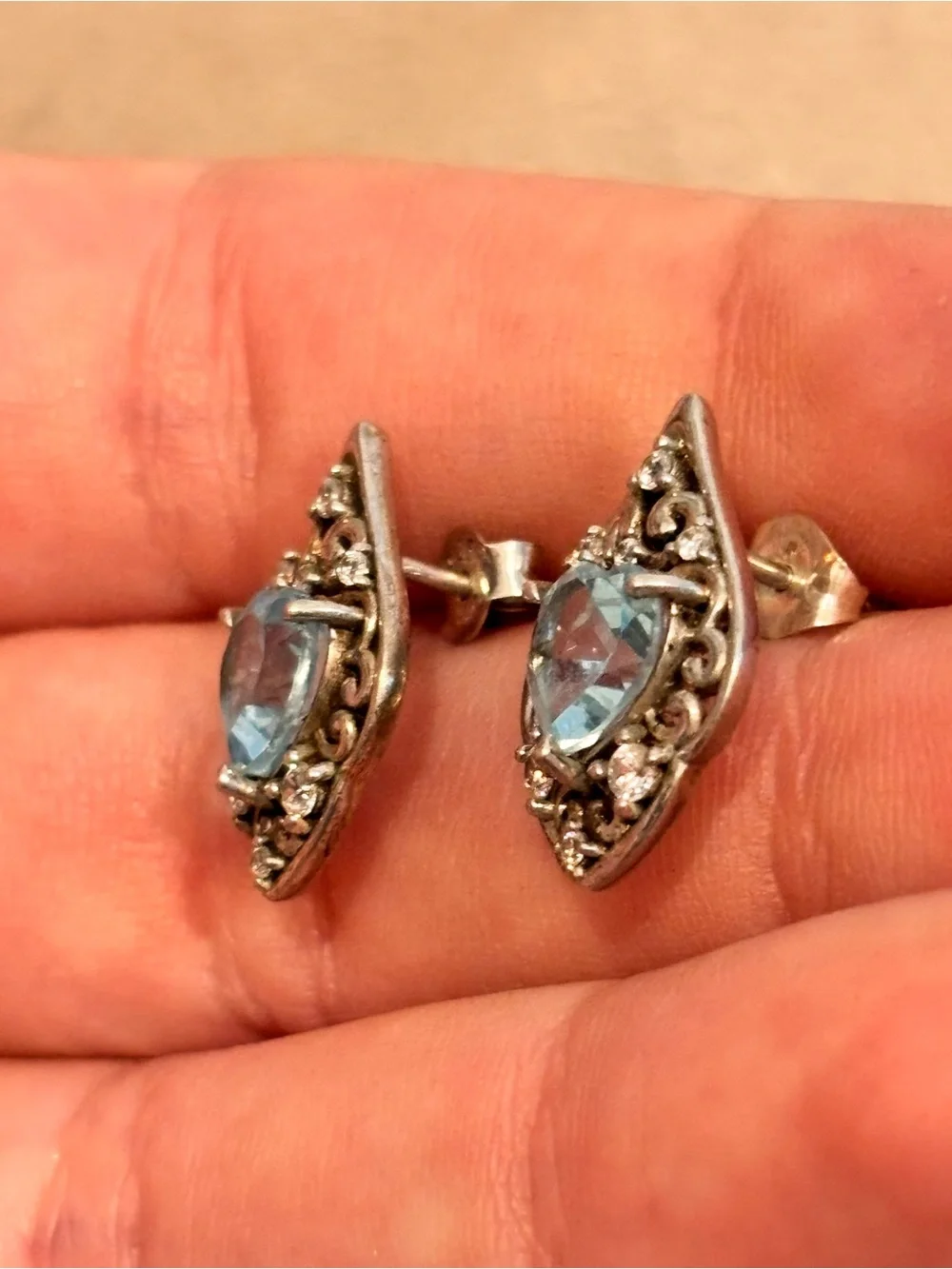 Vintage 925 Sterling Silver Aquamarine Heart Filigree Stud Earrings
